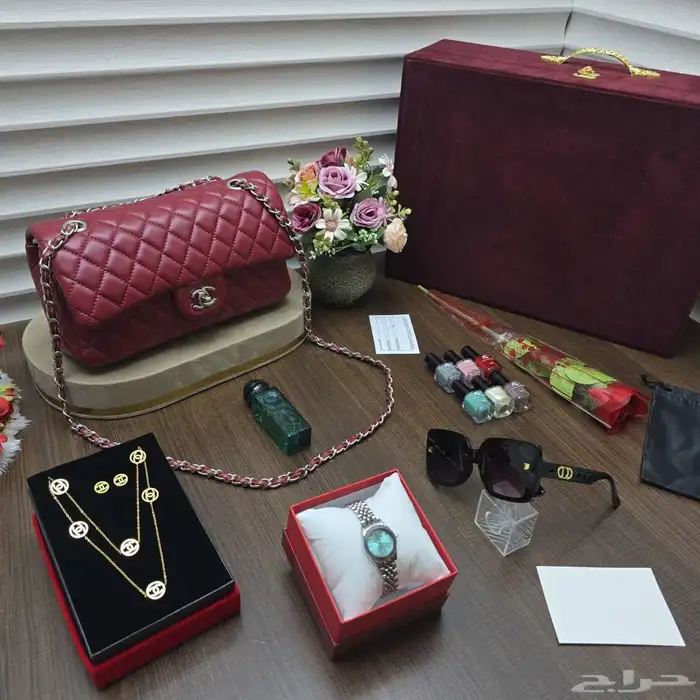 بوكس نسايه فاخر وانيق  بوكس اهداء راقي  يوجد شحن 0