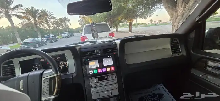 لنكولن نافيجيتور مديل 2010 9