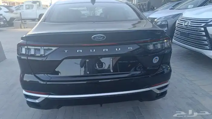 متوفر لدينا فورد تورس ترند موديل 2026 1