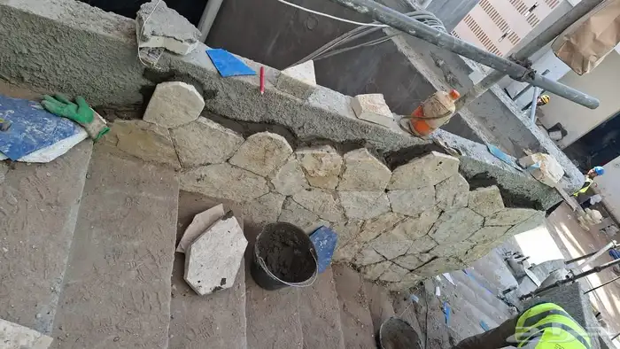 مطلوب معلمين حجر طبيعي محترفين 1