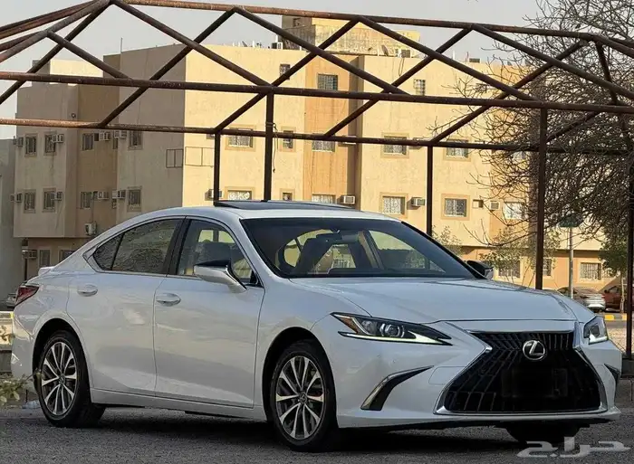 لكزس es300 موديل 2023 ممشى ( 58الف ) 2