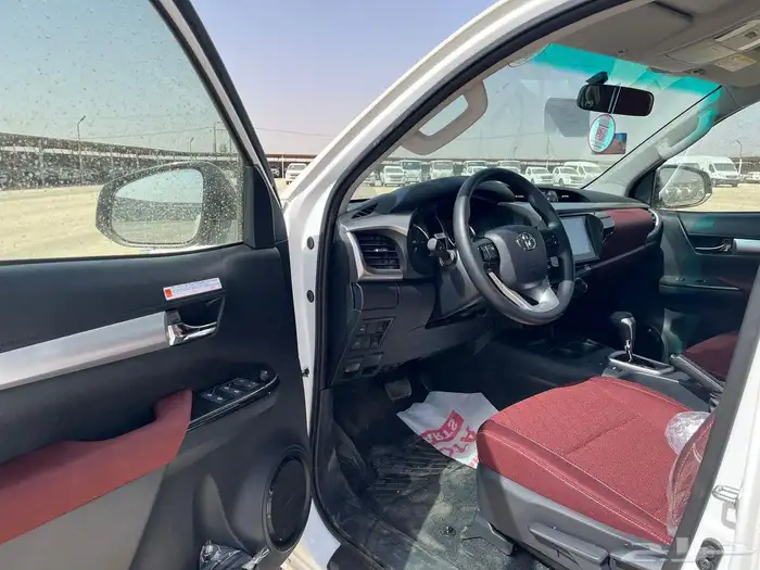 تويوتا هايلوكس غمارتين ديزل توماتيك فل كامل 2025 4