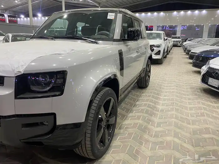 لاند روفر ديفندر فل كامل سلندر 2026 8