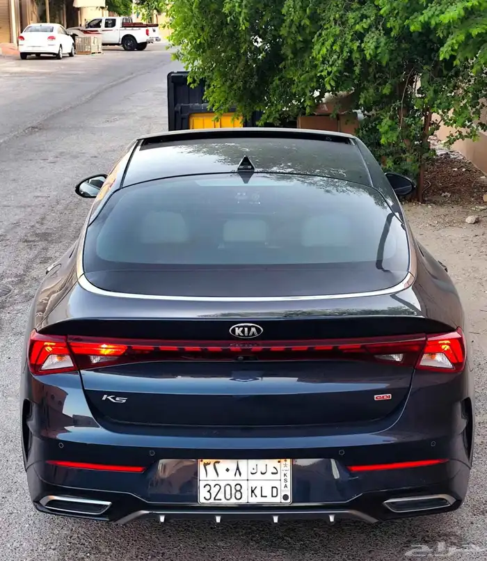 للبيع كيا K5 بالهفوف 2021 بانوراما 2.5 نظيفة مالك اول 10