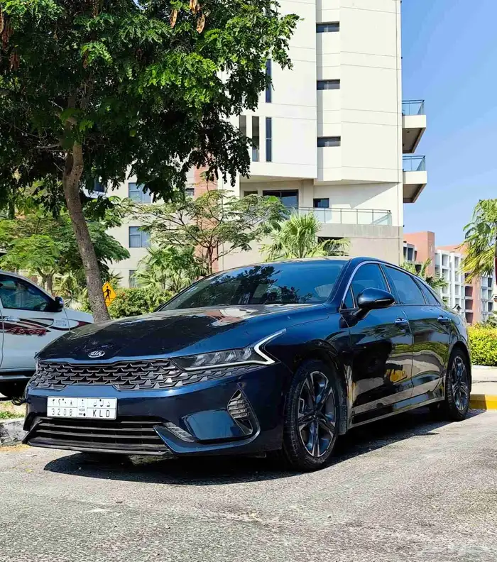 للبيع كيا K5 بالهفوف 2021 بانوراما 2.5 نظيفة مالك اول 25