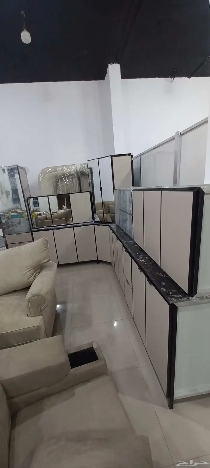مطابخ جديده جاهزه تتوفر جميع الألوان رخام جلكسي ب2800 شامل ا 3