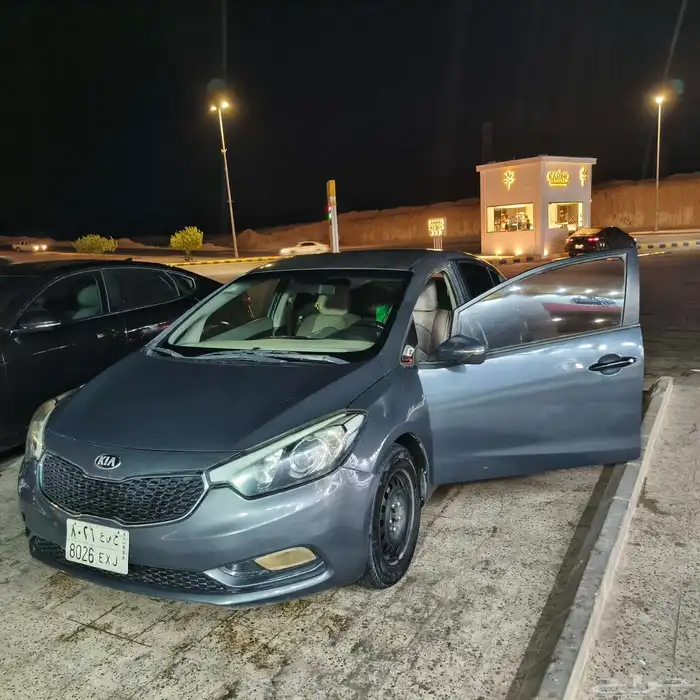 كيا سيراتو اتوماتك 2015 8