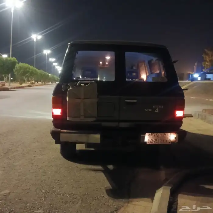 لاندكروزر صالون VX كلاسيك فل 19