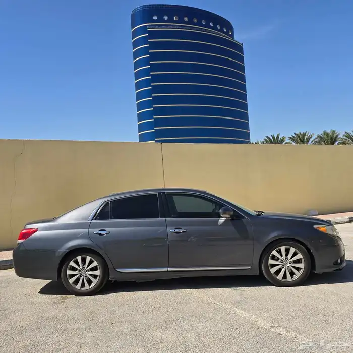 تويوتا افالون 2011 2