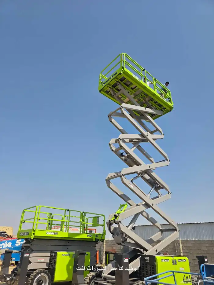 سيزرلفت 18متر للايجار اليومي والاسبوعي والشهري رافعات مقصيه 8