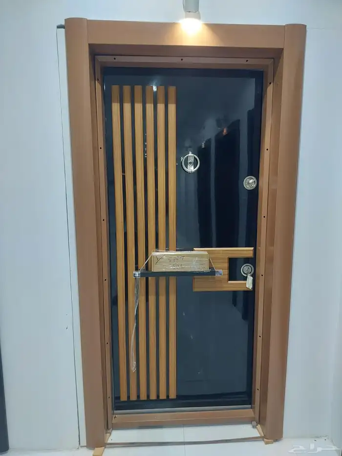 أبواب دبليو بي في سي التركيه ضمان على منتج 15سنه ضد الماء وا 4