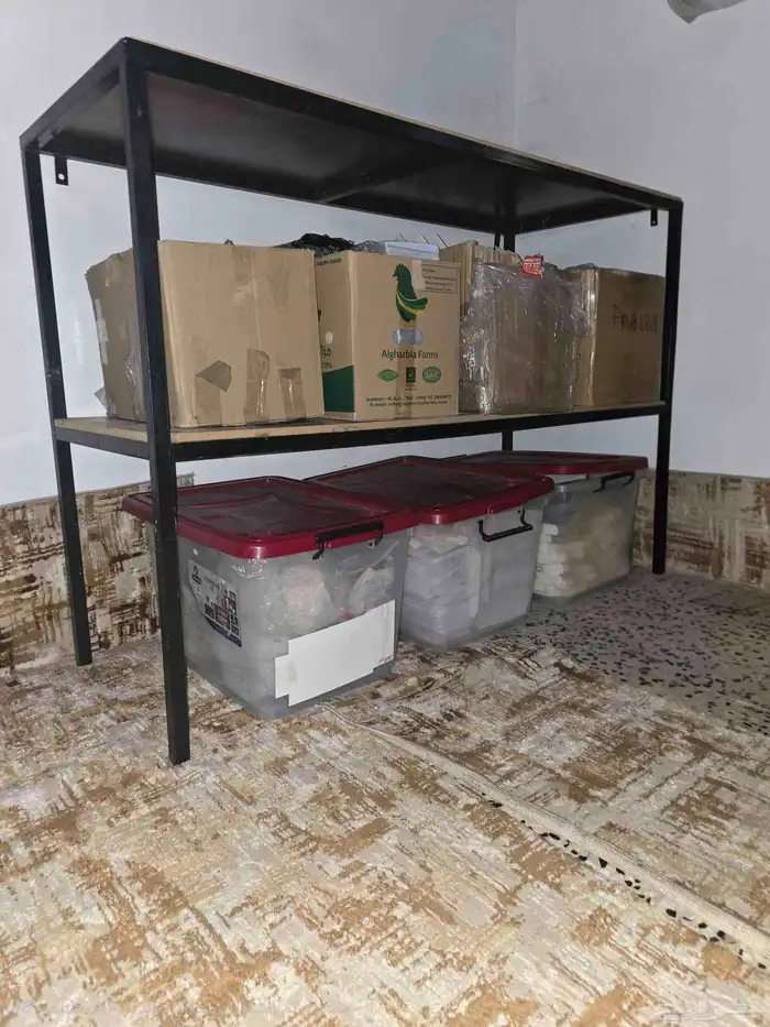 رف خشبي حديدي. 0