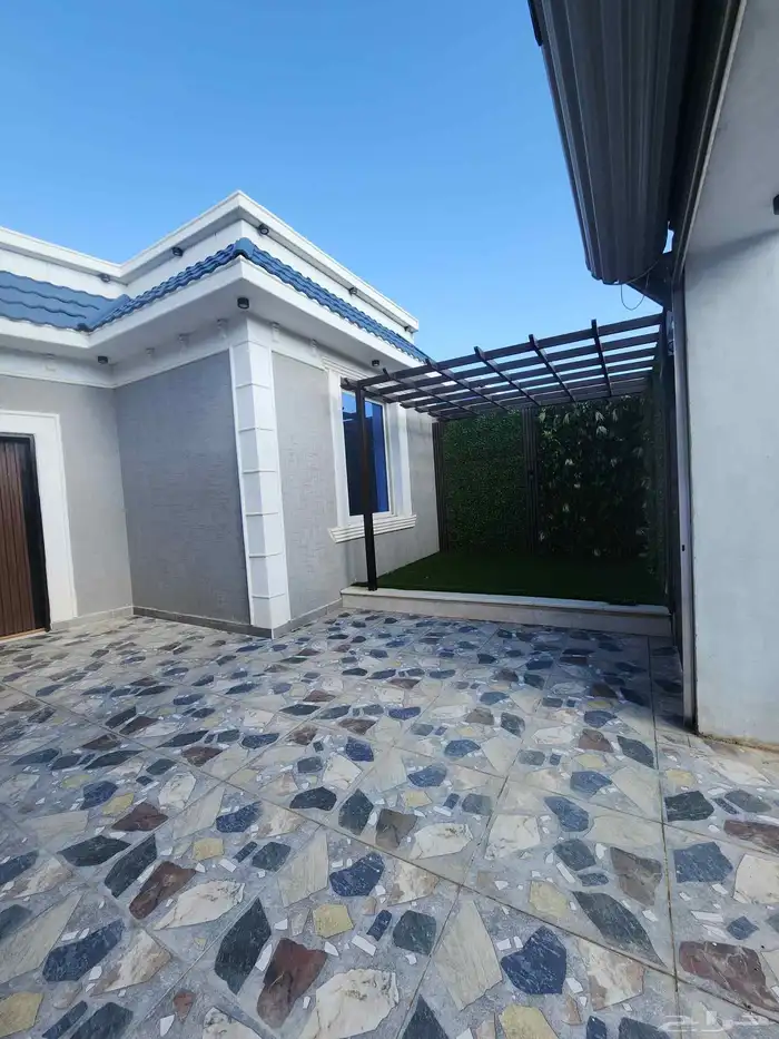 وحدات سكنية فاخره طريق المدينة العسكرية خلف قصر الاواني 2