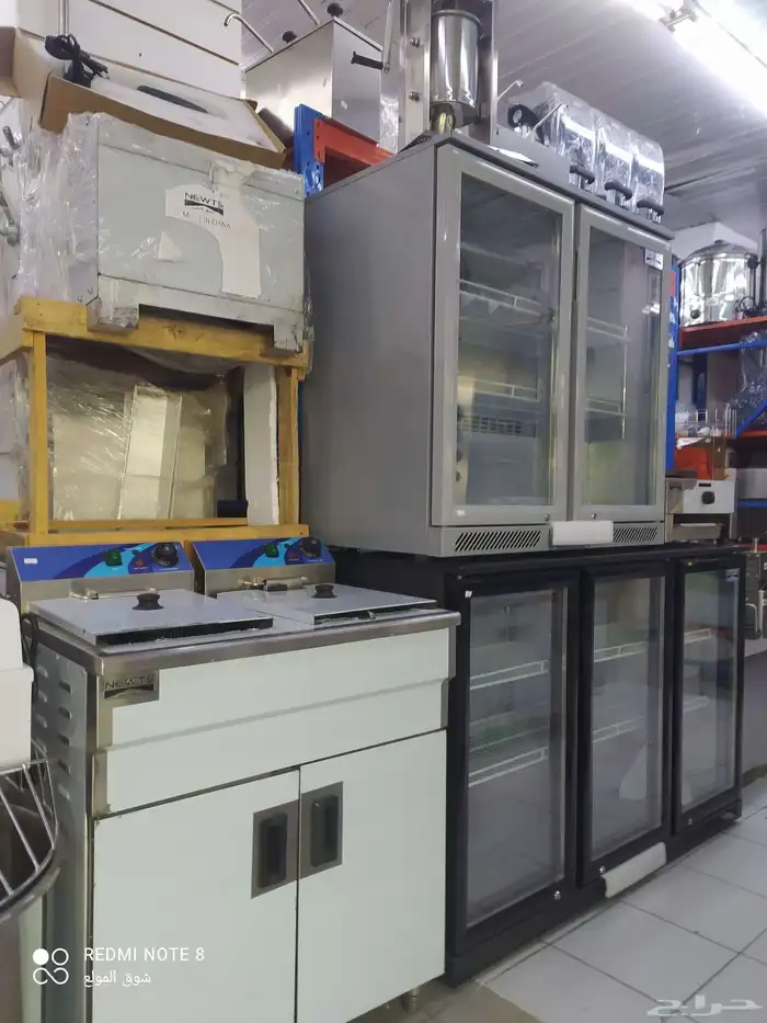 معدات مطاعم متكامله مكاين بروست ثلاجات افران 1
