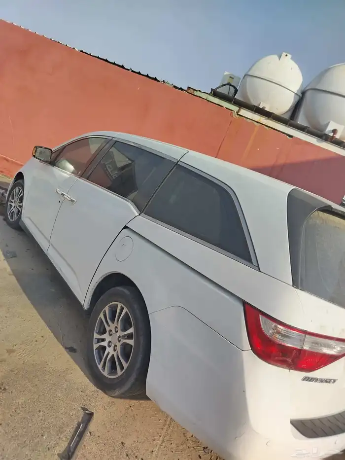 هوندا اوديسي 2012 بيع قطع غيار تشليح فقط 1