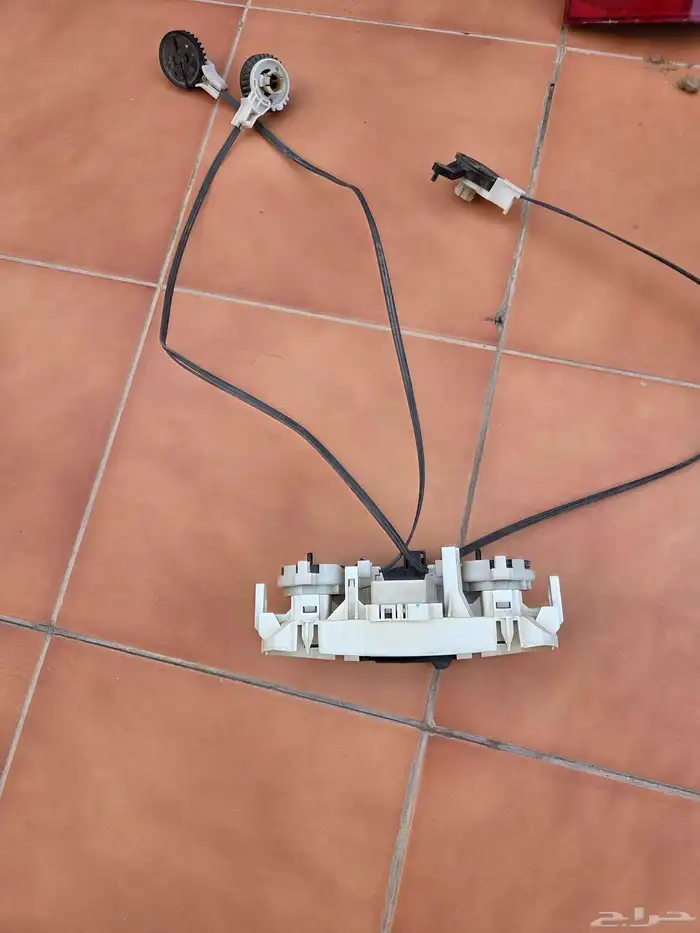 قطع هايلوكس 2011 4