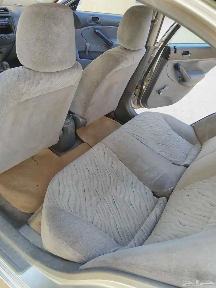 للبيع هوندا سيفيك فضي 2001 8