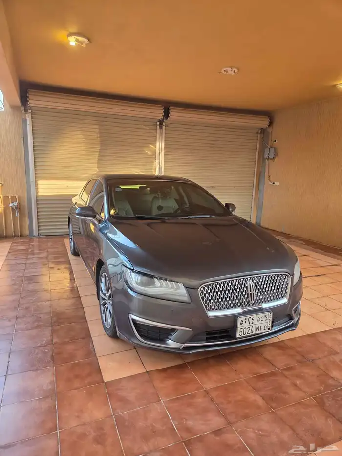 لينكولن ام كي زد 8