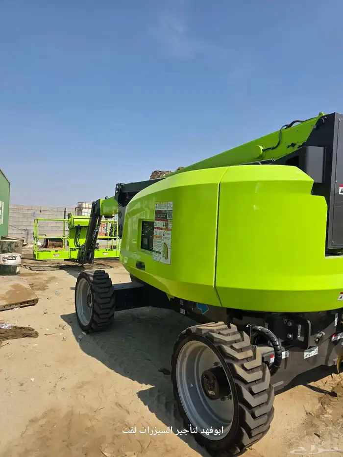 مانلفت 22متر للايجار اليومي والاسبوعي سيزرلفت للايجار رافعات 5