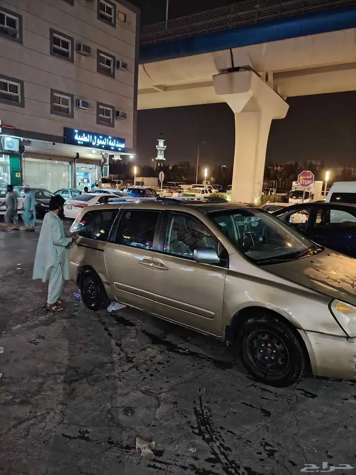 كيا كارنيفال 2011 ماكينه وجير سليم حدآ 1