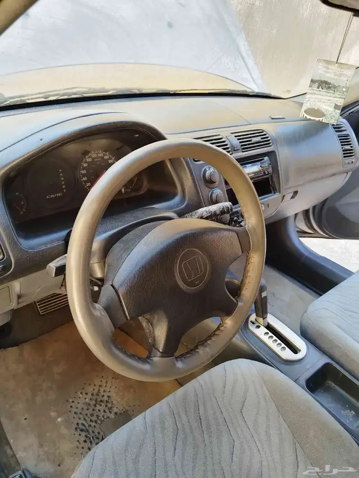 للبيع هوندا سيفيك فضي 2001 7