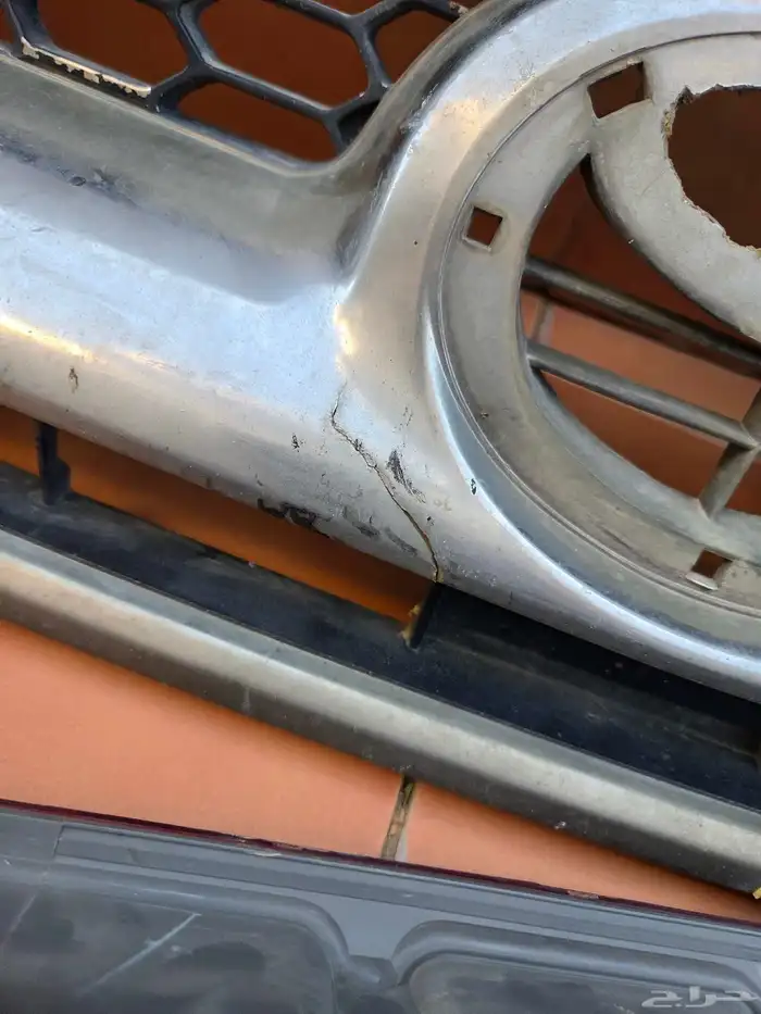 قطع هايلوكس 2011 9