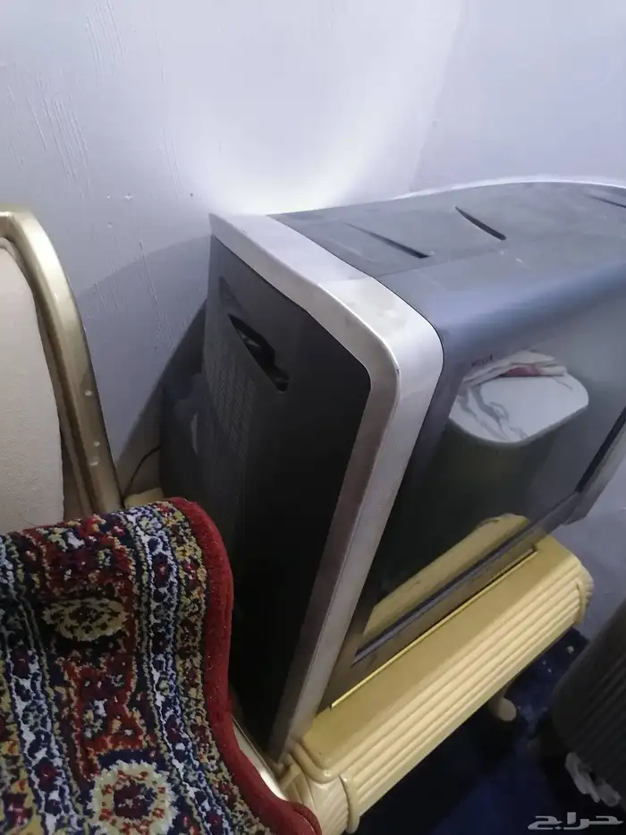 تلفزبون سوني شغال معه كتيبه والريموت تبعه وعلي الشرط 2