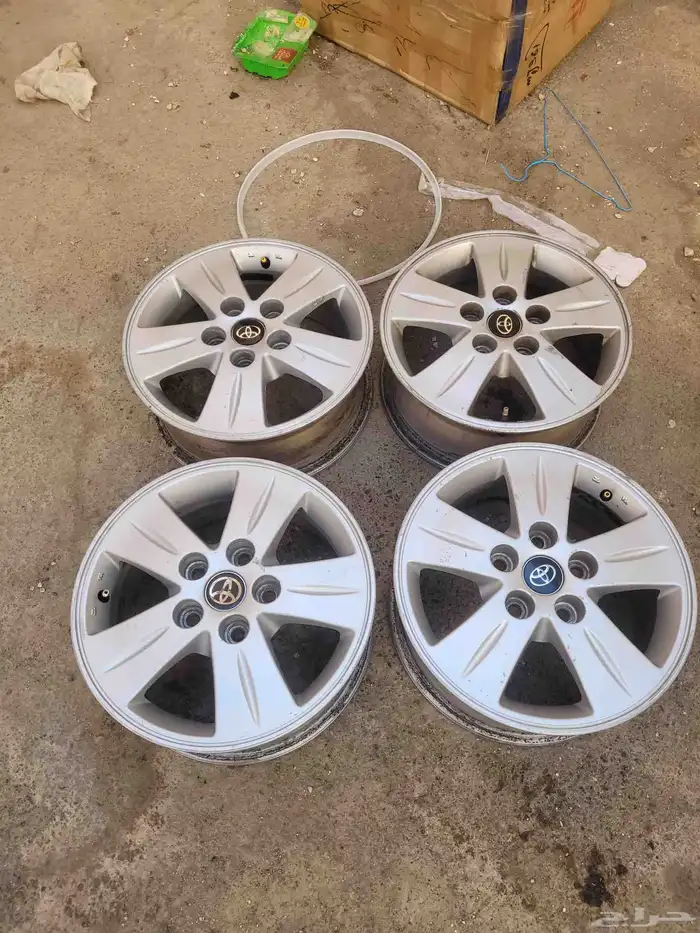 جنوط كامري كروم الأصلي وكاله مقاس 15 موديل 2005 0