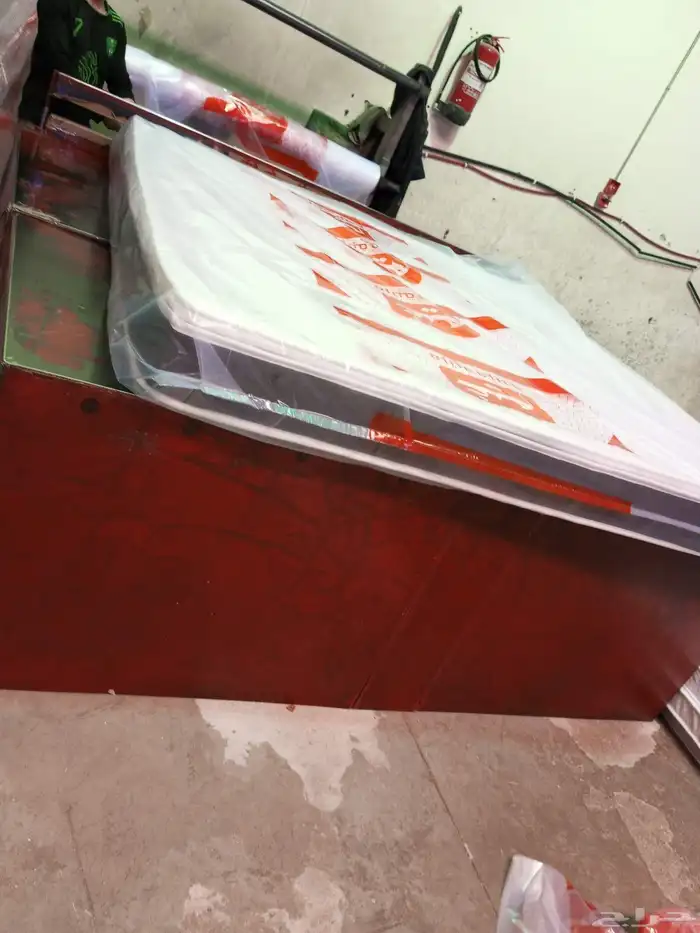 مراتب سراير مفارش اثاث عمال توصيل حسب الطلب 5