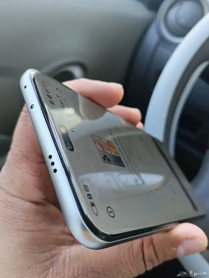 هونر 400برو شبه جديد 512جيجا الرام12..5G 4