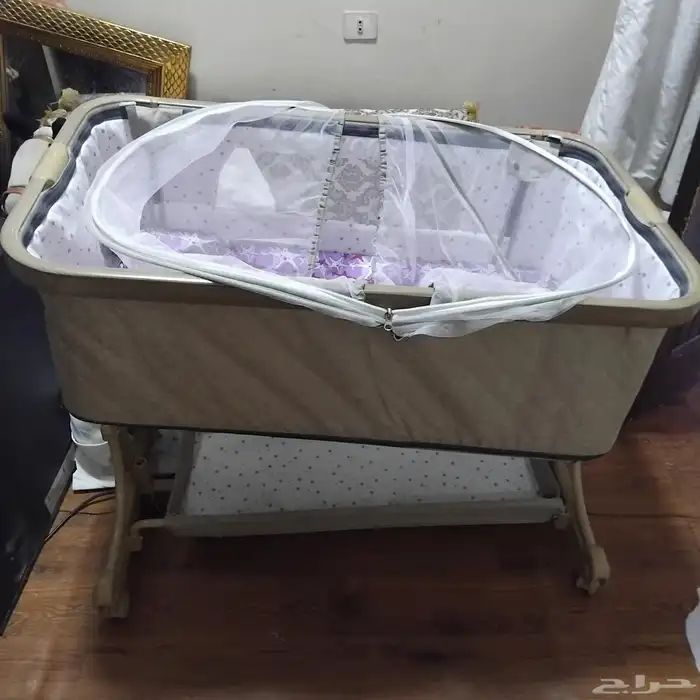 سرير اطفال 0