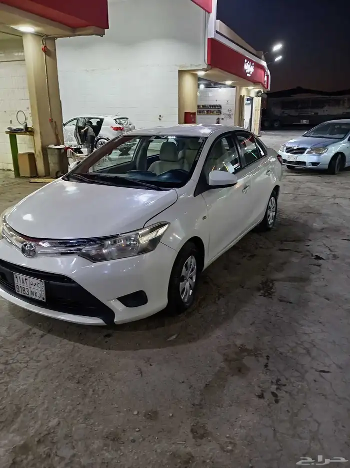 يارس للبيع موديل 2015 3