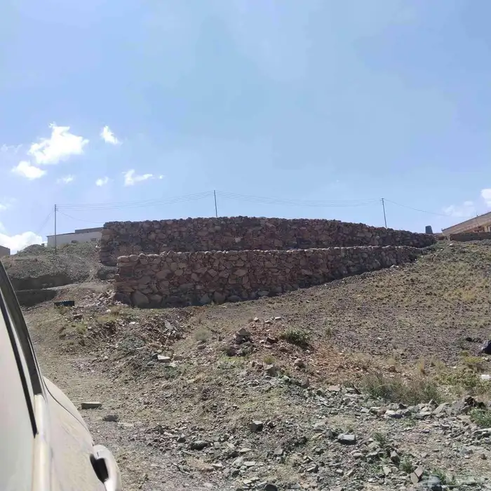 معلم حجر طبيعي 2