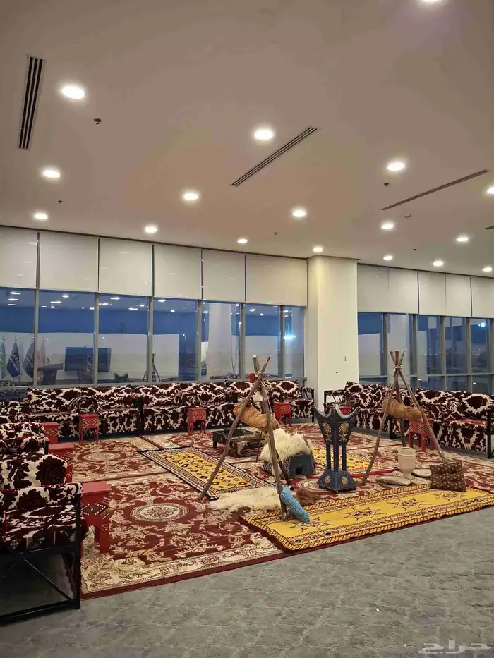 تاجير جلسات شعبيه مرتفع وارضيه طاوله طعام 9