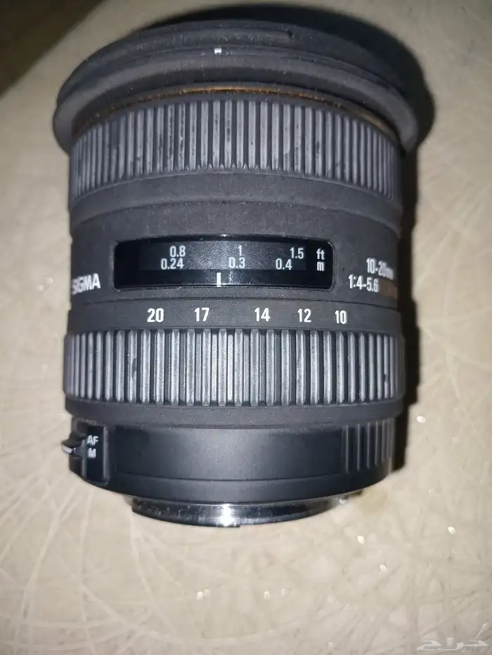 عدسة كاميرا SIGMA 2