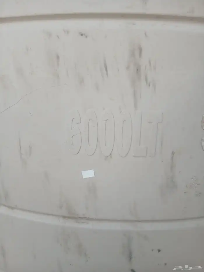 خزانات بلاستيك للبيع 1