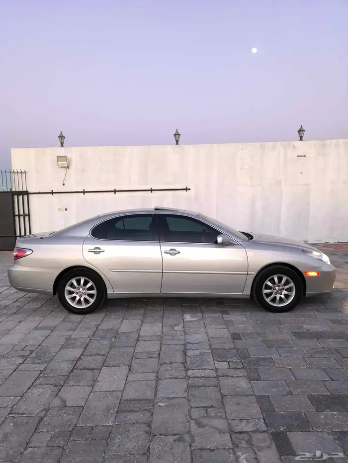 لكزس ES300 2003 نظيف 17