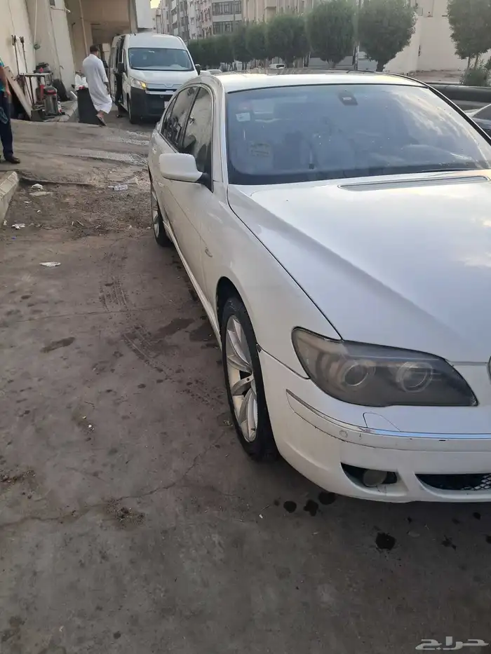 سياره بي ام دبليو 1