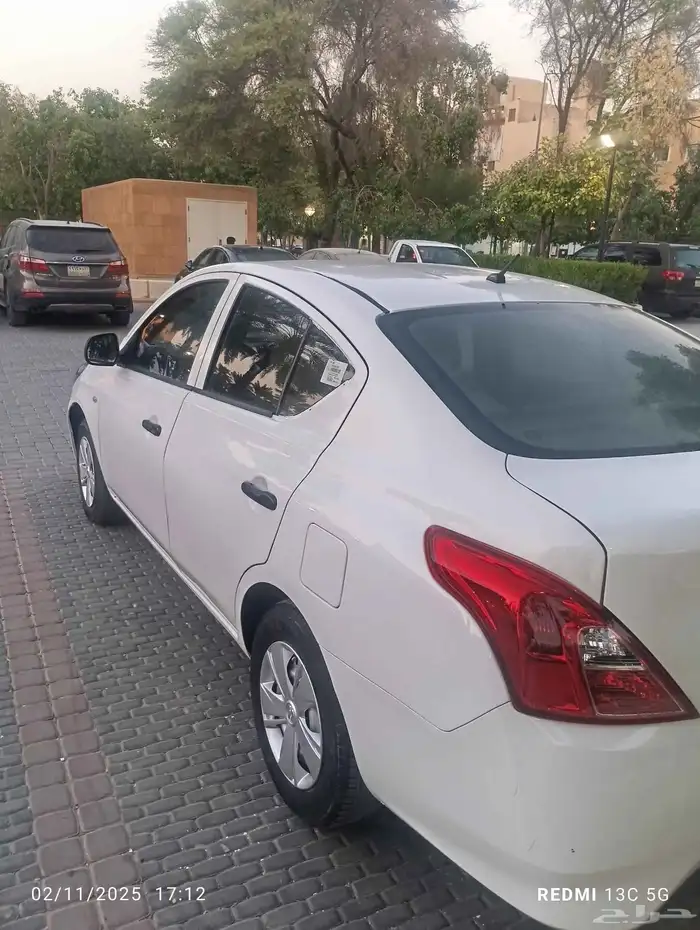 نيسان صنى 2015 بحالة ممتازة 1