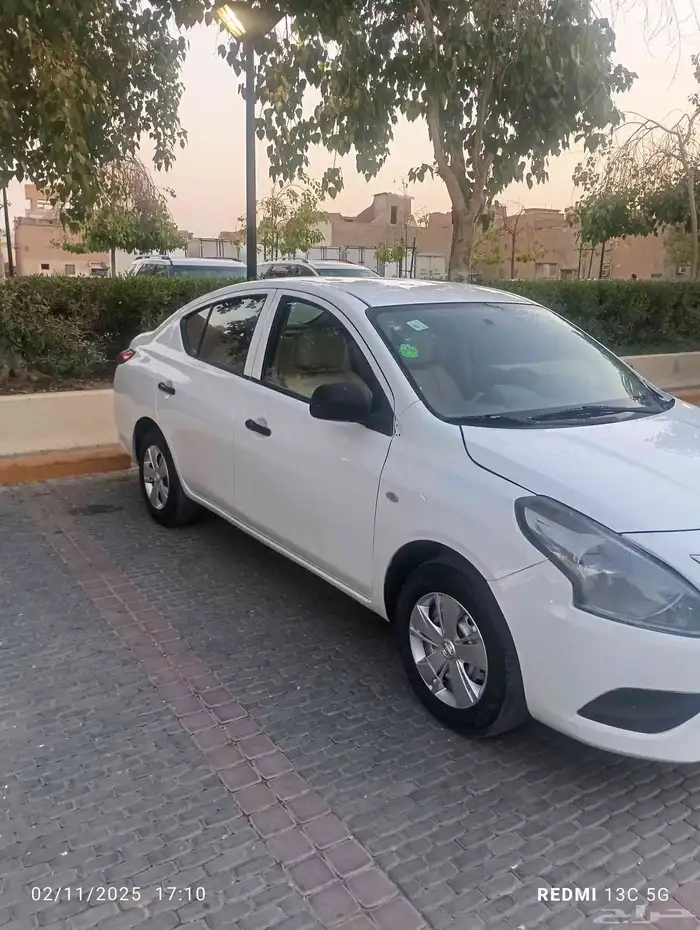 نيسان صنى 2015 بحالة ممتازة 6