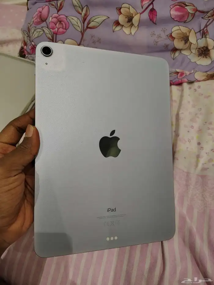 ايباد الجيل الرابع ابل 64 قيقا واي فاي 1