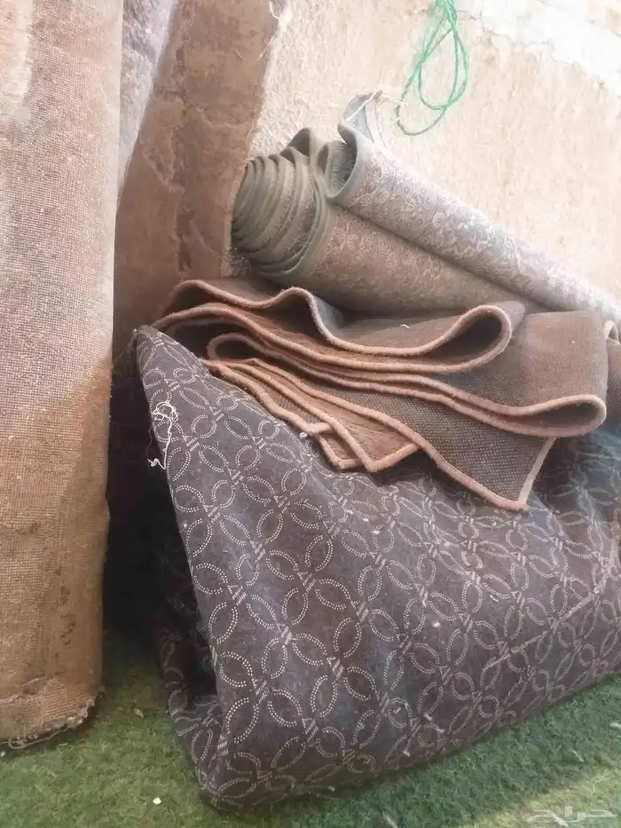 للبيع فرشات للغنم 0