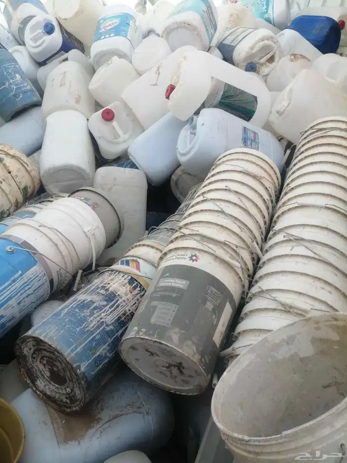 صطول بويه وتنك حديد وجراكل بلاستيك عدد 1200 جملة وتفريد 5