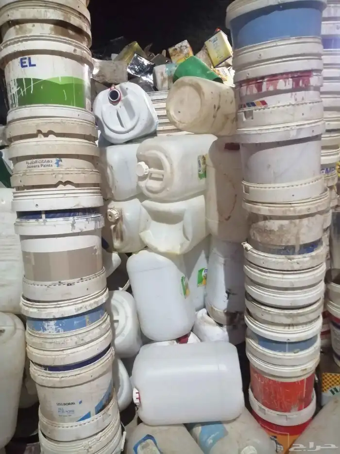 صطول بويه وتنك حديد وجراكل بلاستيك عدد 1200 جملة وتفريد 7