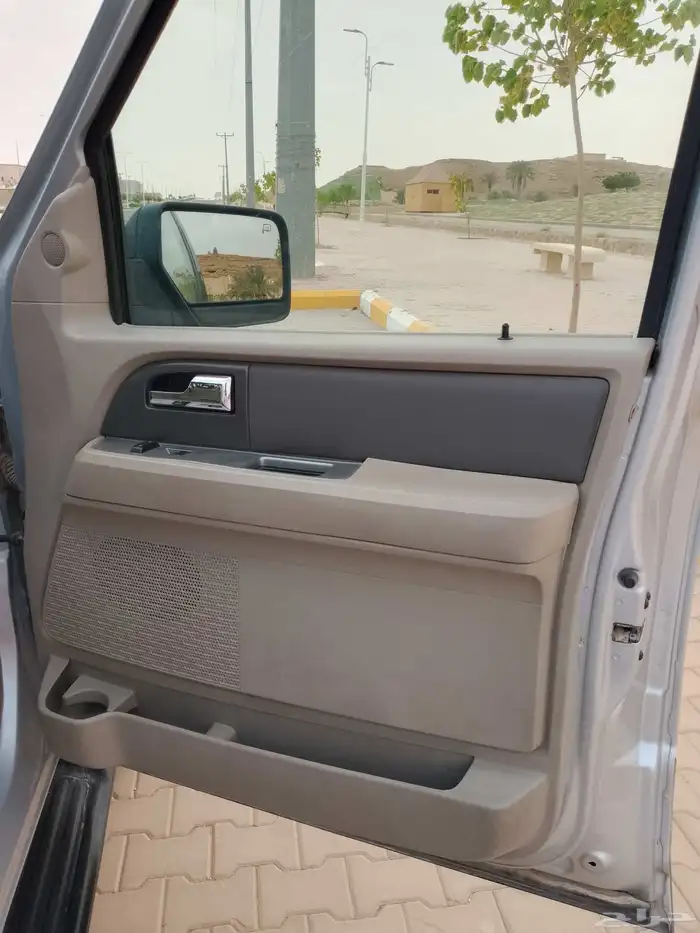 للبيع اكسبيدشن 2013 9