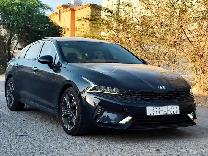 للبيع كيا K5 بالهفوف 2021 بانوراما 2.5 نظيفة مالك اول 32