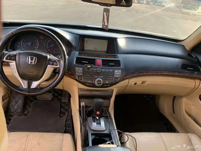 هوندا اكورد 2011 9