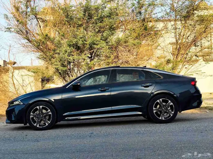 للبيع كيا K5 بالهفوف 2021 بانوراما 2.5 نظيفة مالك اول 11