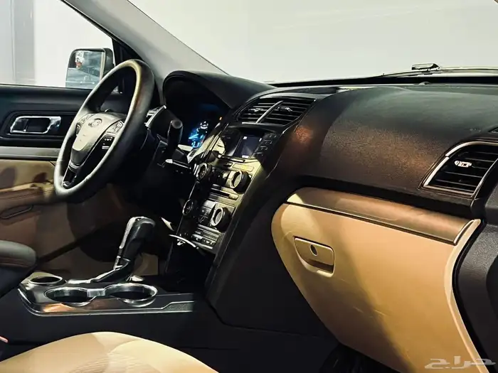 فورد اكسبلورر 2016 سعودي بحاله ممتازه ماشاء الله 6