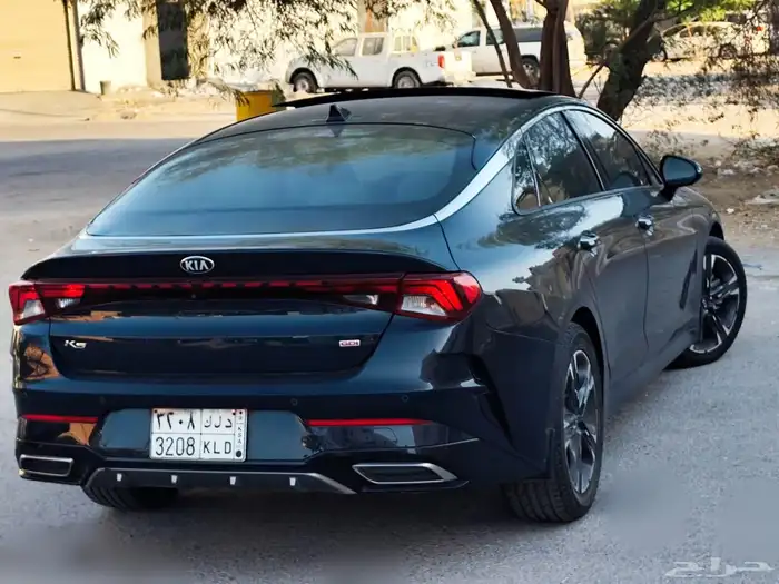 للبيع كيا K5 بالهفوف 2021 بانوراما 2.5 نظيفة مالك اول 33